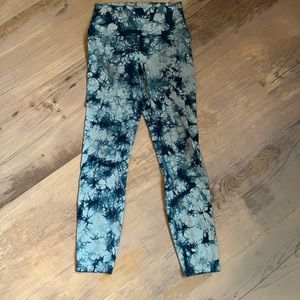 Lululemon Blue Tie-Dye Leggings